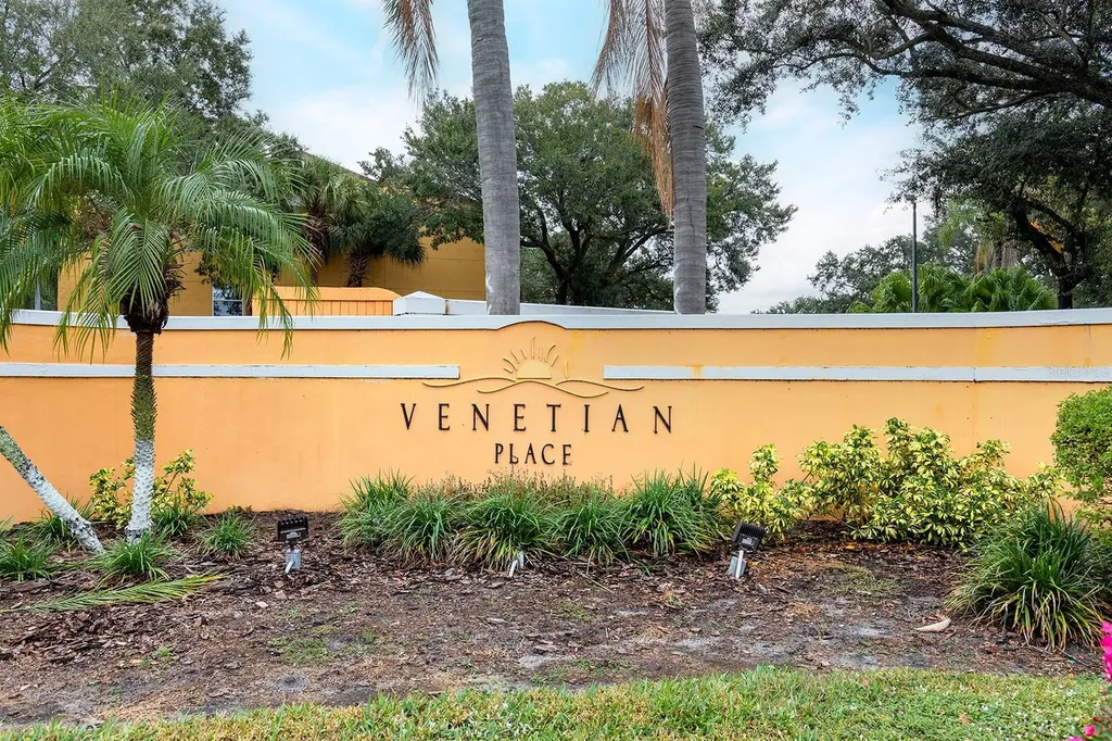 4528 Commander Drive Orlando FL 32822