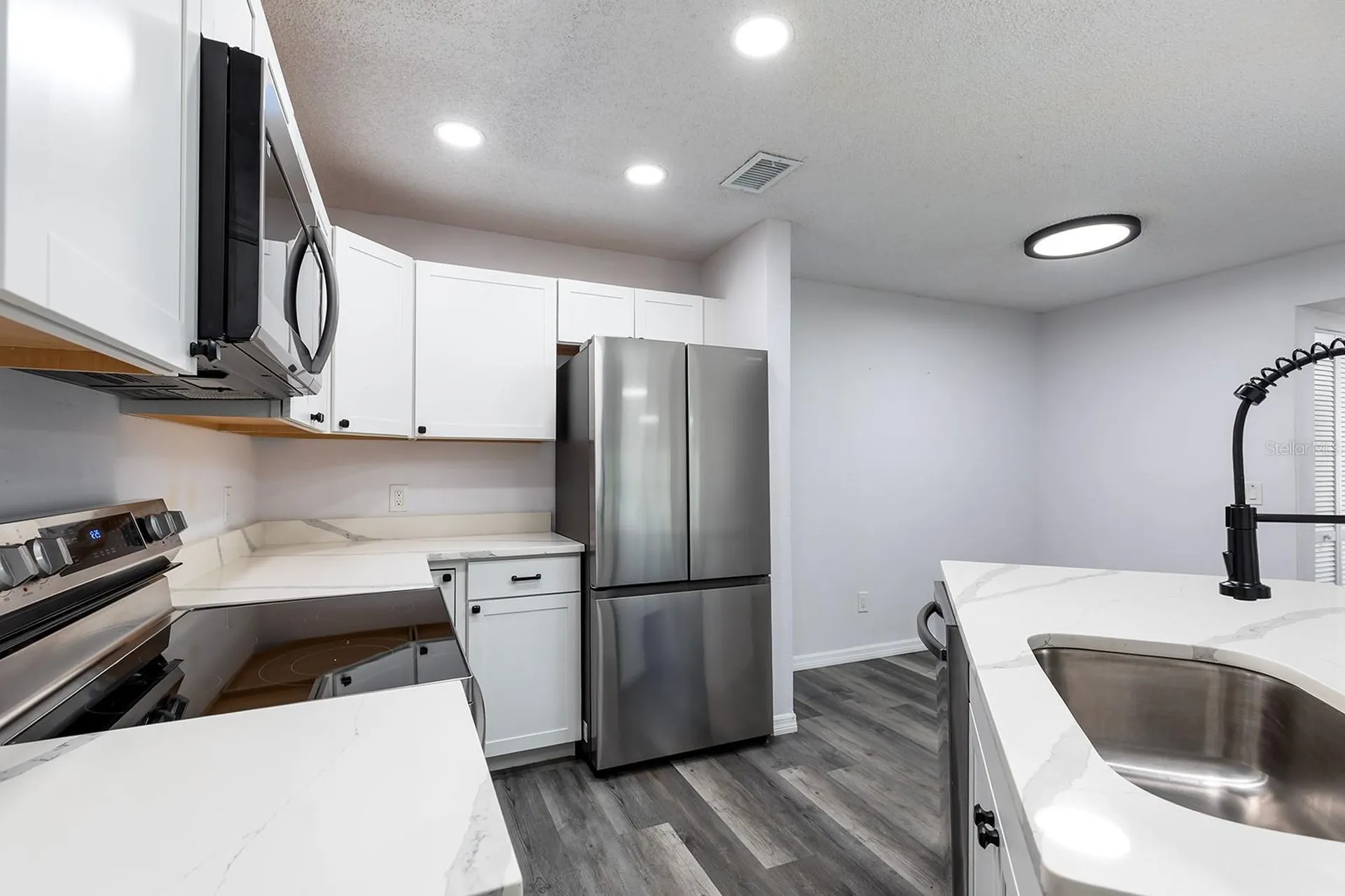 4528 Commander Drive Orlando FL 32822