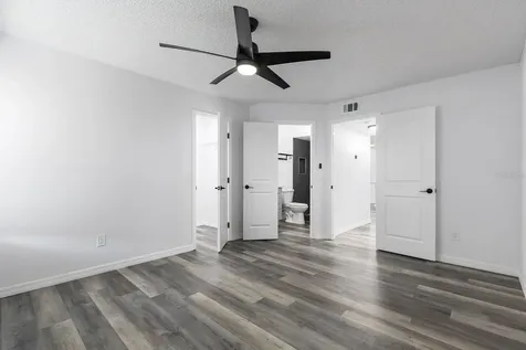 4528 Commander Drive Orlando FL 32822