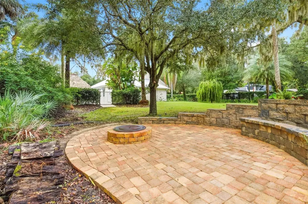 10 Pamela Parkway Palm Coast FL 32137