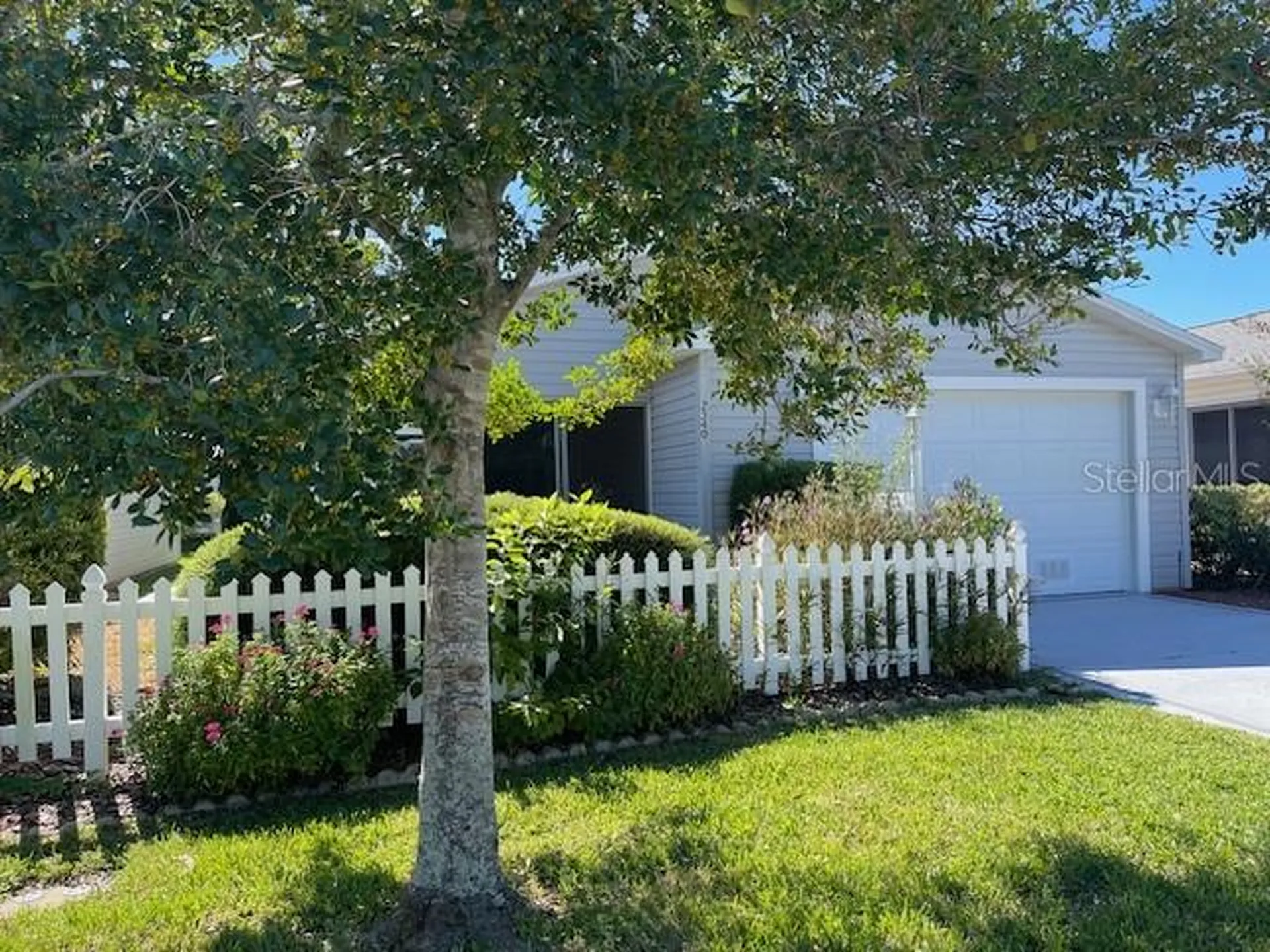 2340 Pickens Place The Villages FL 32162