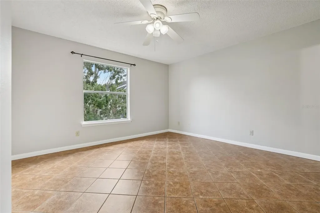 128 Reserve Circle Oviedo FL 32765