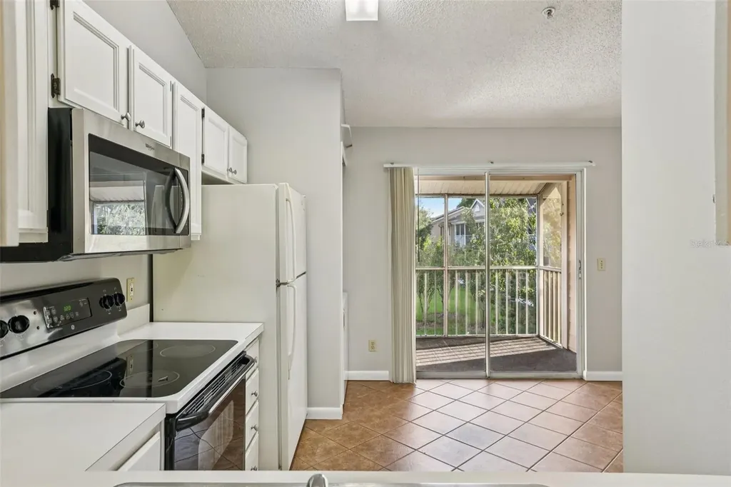 128 Reserve Circle Oviedo FL 32765