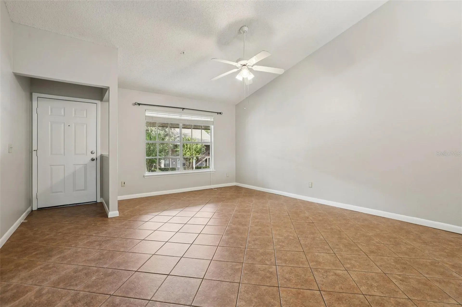 128 Reserve Circle Oviedo FL 32765