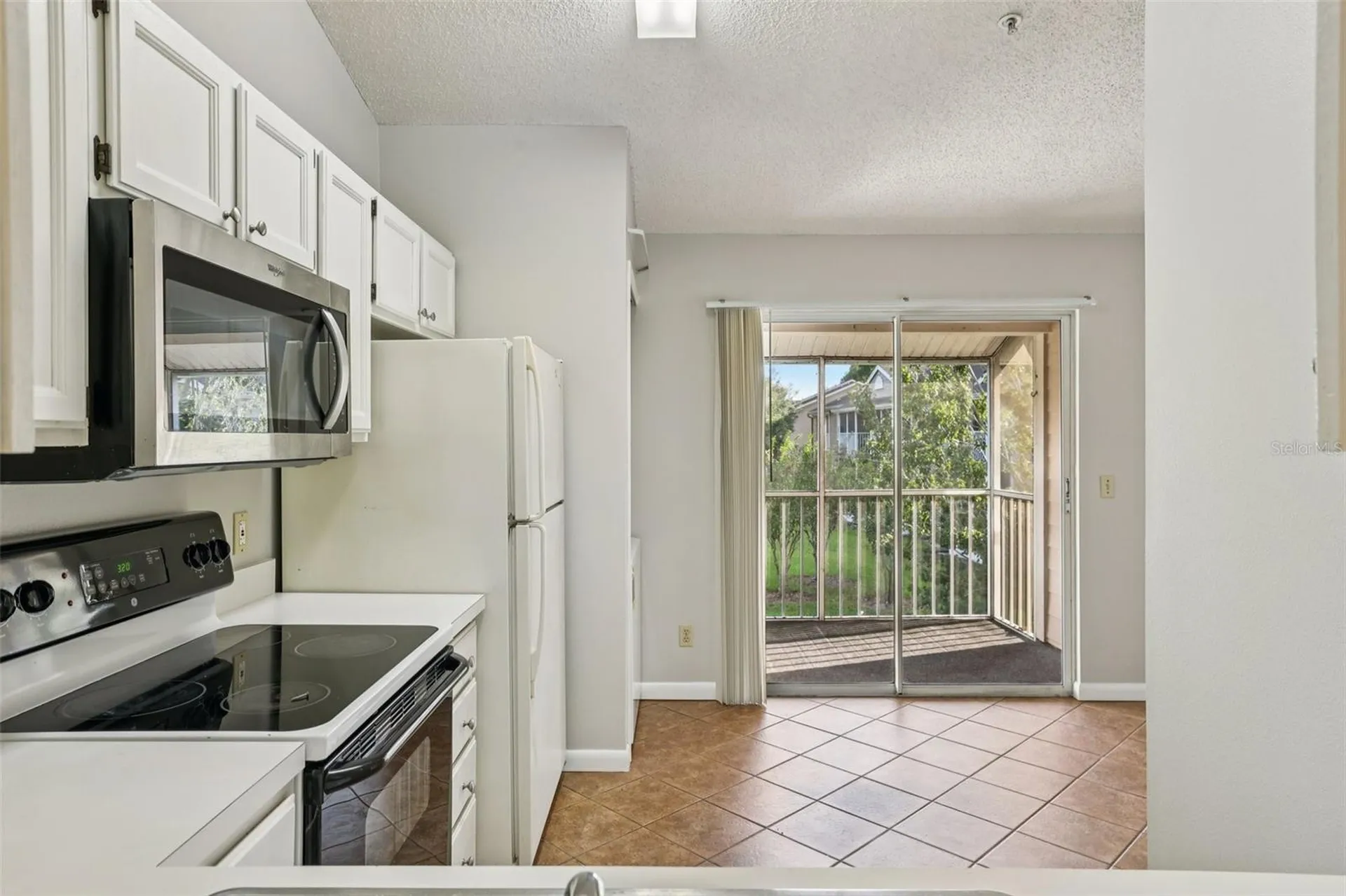 128 Reserve Circle Oviedo FL 32765