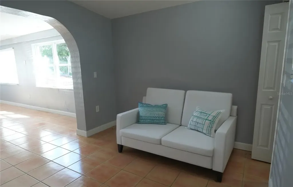 140 Palmetto Circle NE Port Charlotte FL 33952