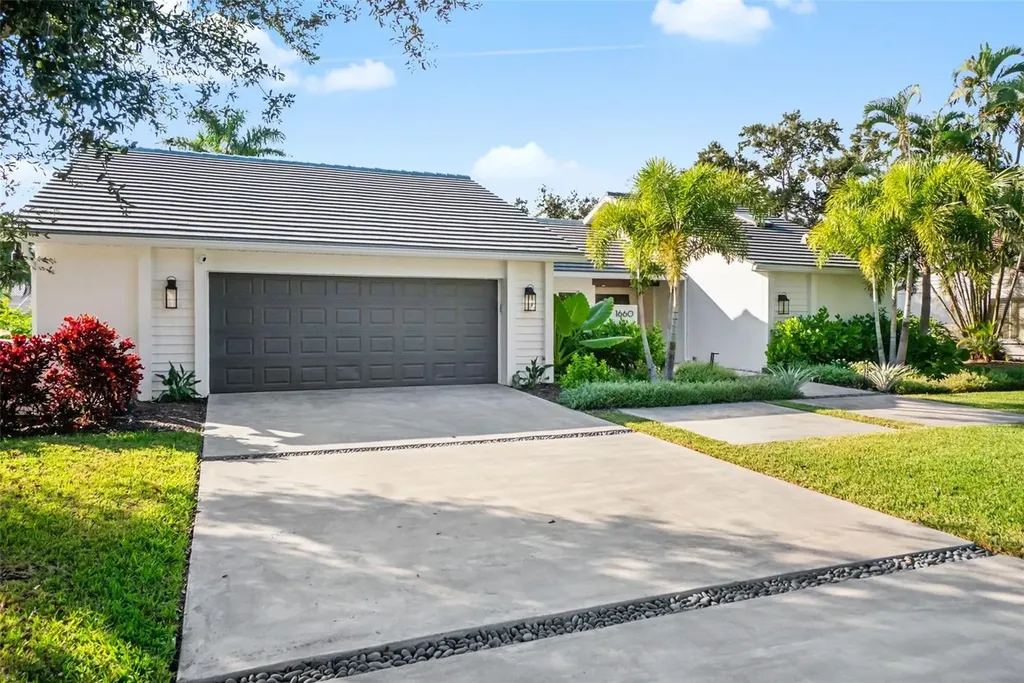 1660 Pine Harrier Circle Sarasota FL 34231
