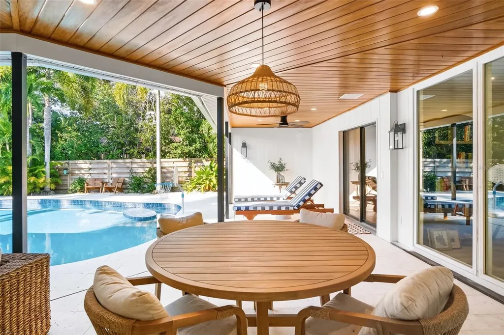 1660 Pine Harrier Circle Sarasota FL 34231