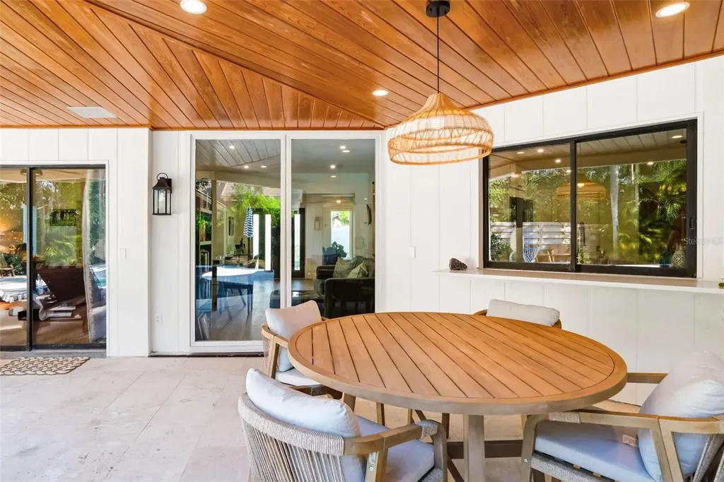 1660 Pine Harrier Circle Sarasota FL 34231