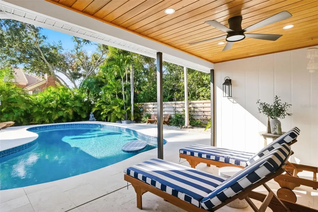 1660 Pine Harrier Circle Sarasota FL 34231