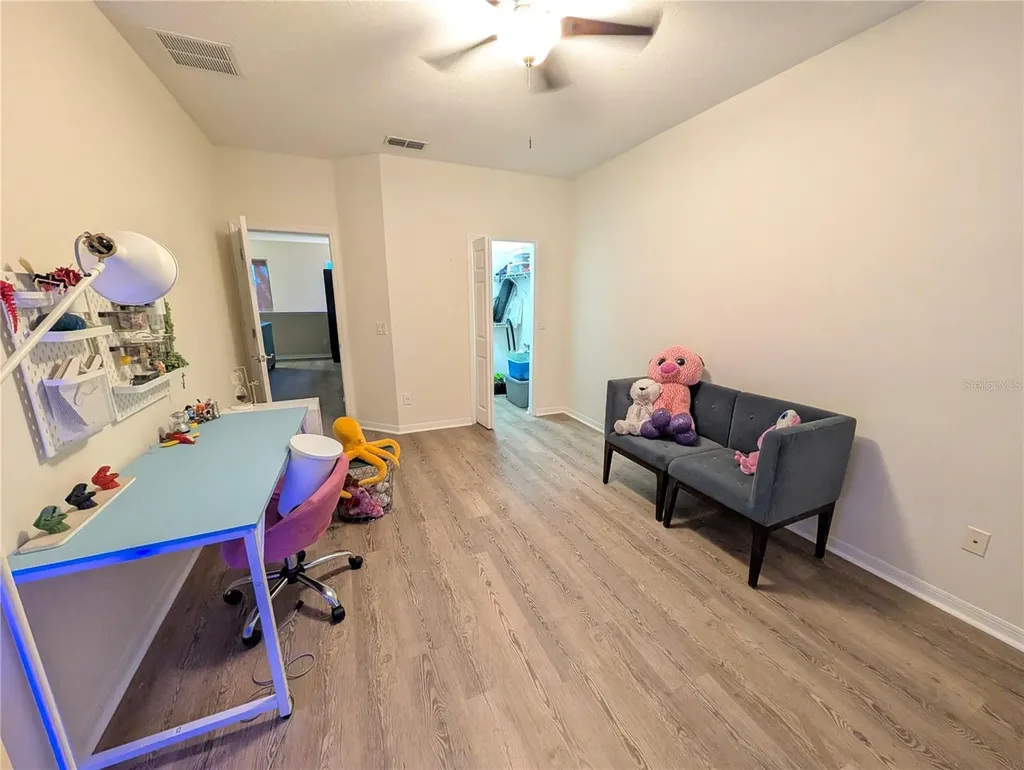 9006 Shepton Street Orlando FL 32825