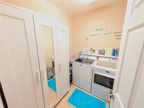 9006 Shepton Street Orlando FL 32825