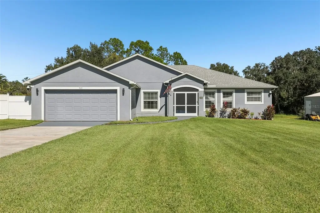 9601 Oakwood Drive Lake Wales FL 33898