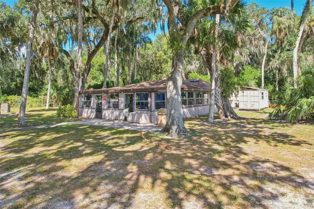 9601 Oakwood Drive Lake Wales FL 33898