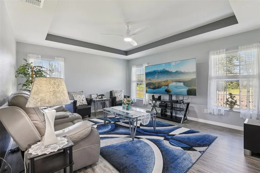 9601 Oakwood Drive Lake Wales FL 33898