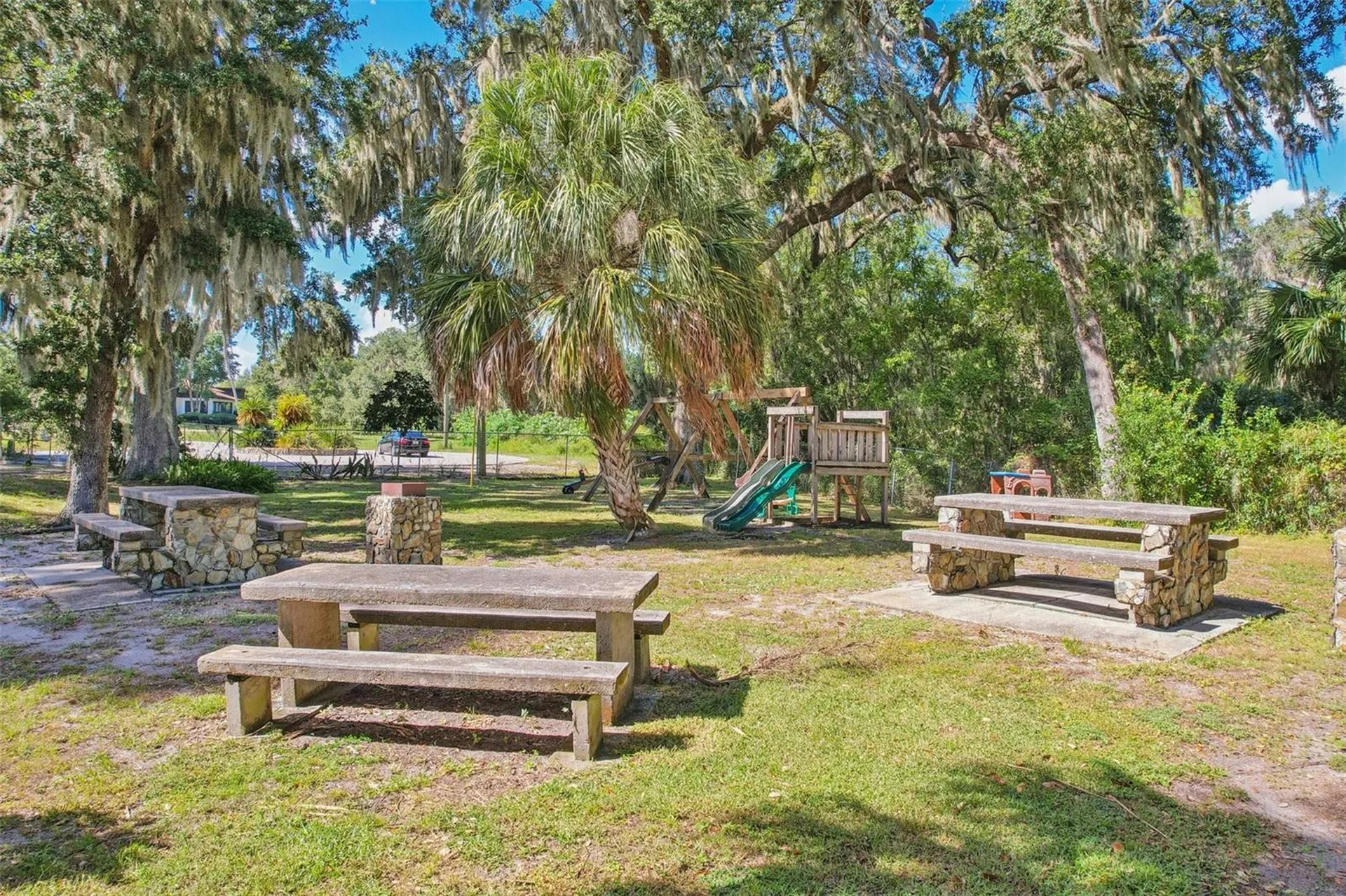 9601 Oakwood Drive Lake Wales FL 33898
