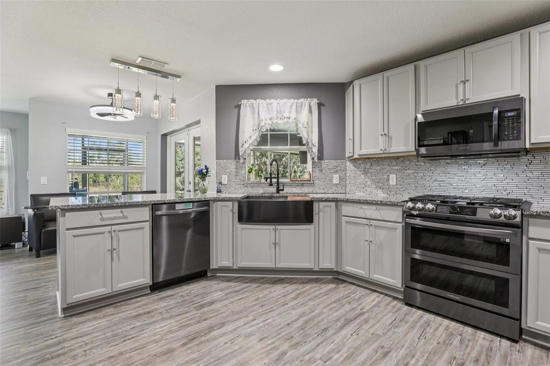 9601 Oakwood Drive Lake Wales FL 33898