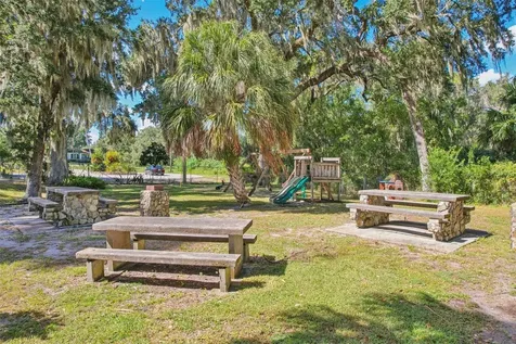 9601 Oakwood Drive Lake Wales FL 33898