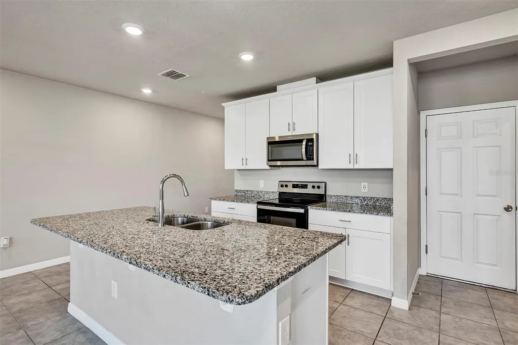 1073 Desert Candle Drive Ocoee FL 34761