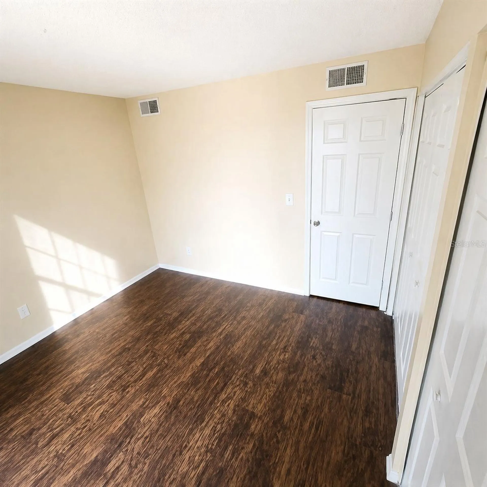 7141 E Bank Drive Tampa FL 33617