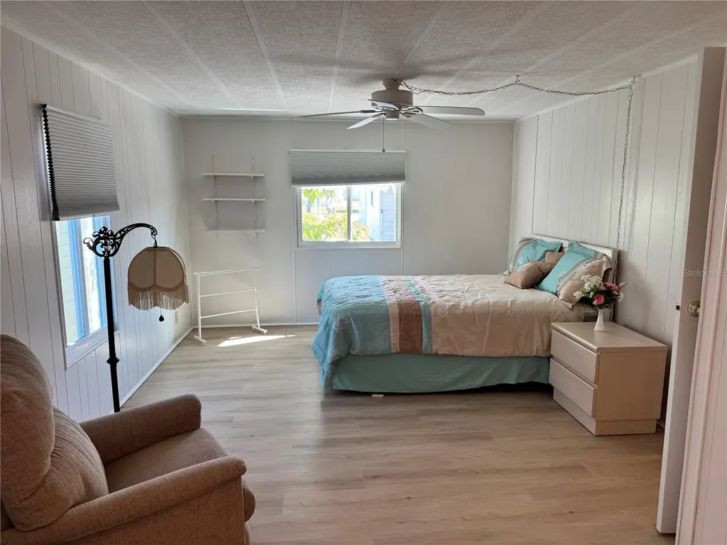 1891 Englewood Road Englewood FL 34223