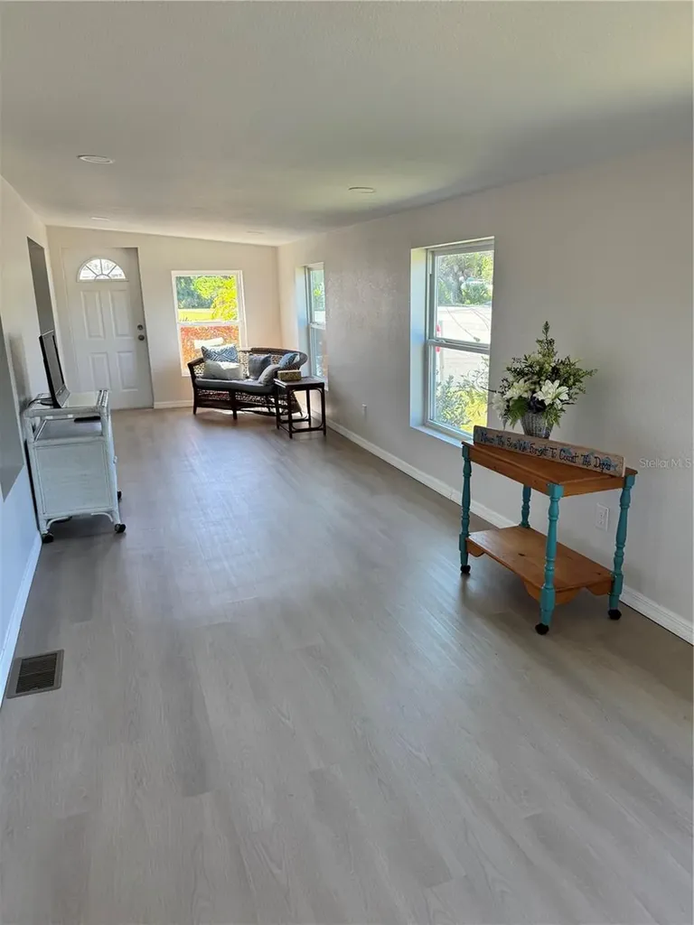 1891 Englewood Road Englewood FL 34223