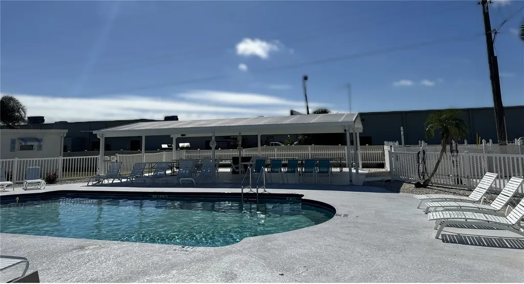 1891 Englewood Road Englewood FL 34223