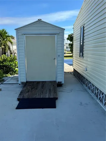 1891 Englewood Road Englewood FL 34223