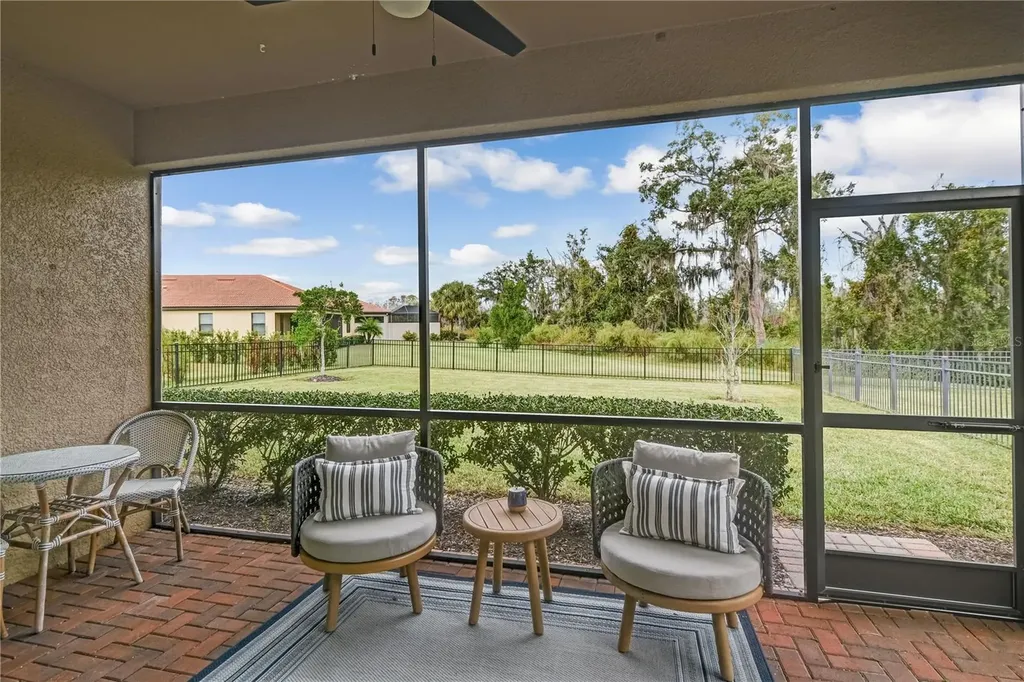 10015 Marbella Drive Bradenton FL 34211