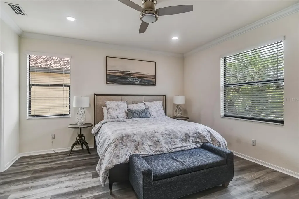 10015 Marbella Drive Bradenton FL 34211