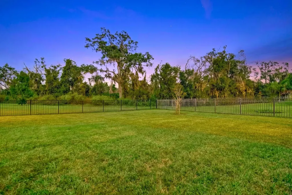 10015 Marbella Drive Bradenton FL 34211