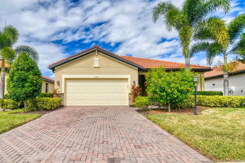 10015 Marbella Drive Bradenton FL 34211
