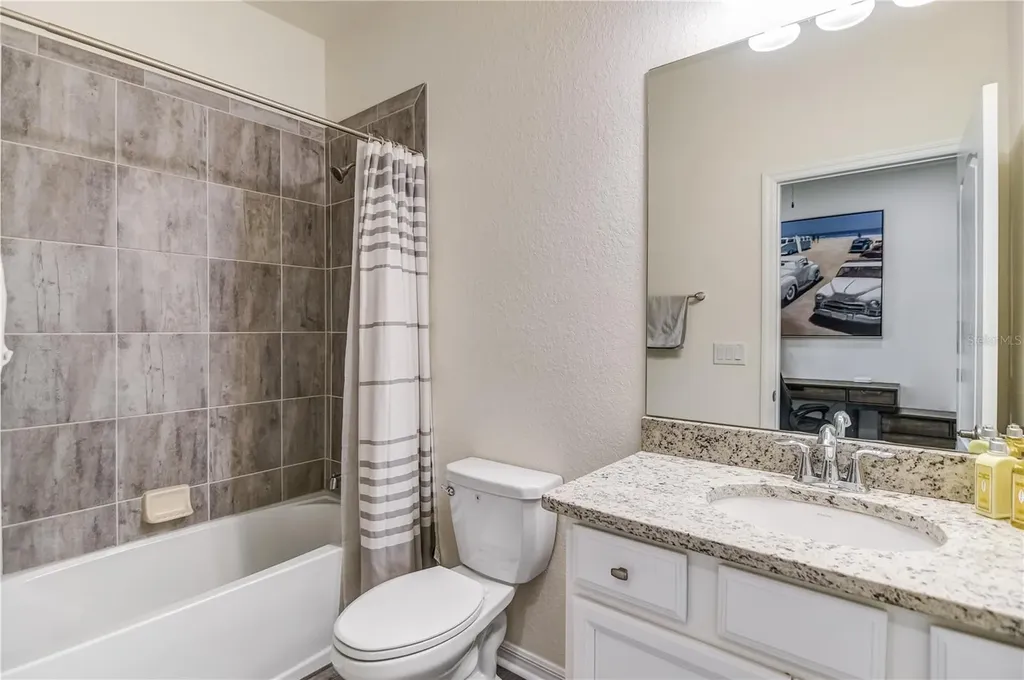10015 Marbella Drive Bradenton FL 34211