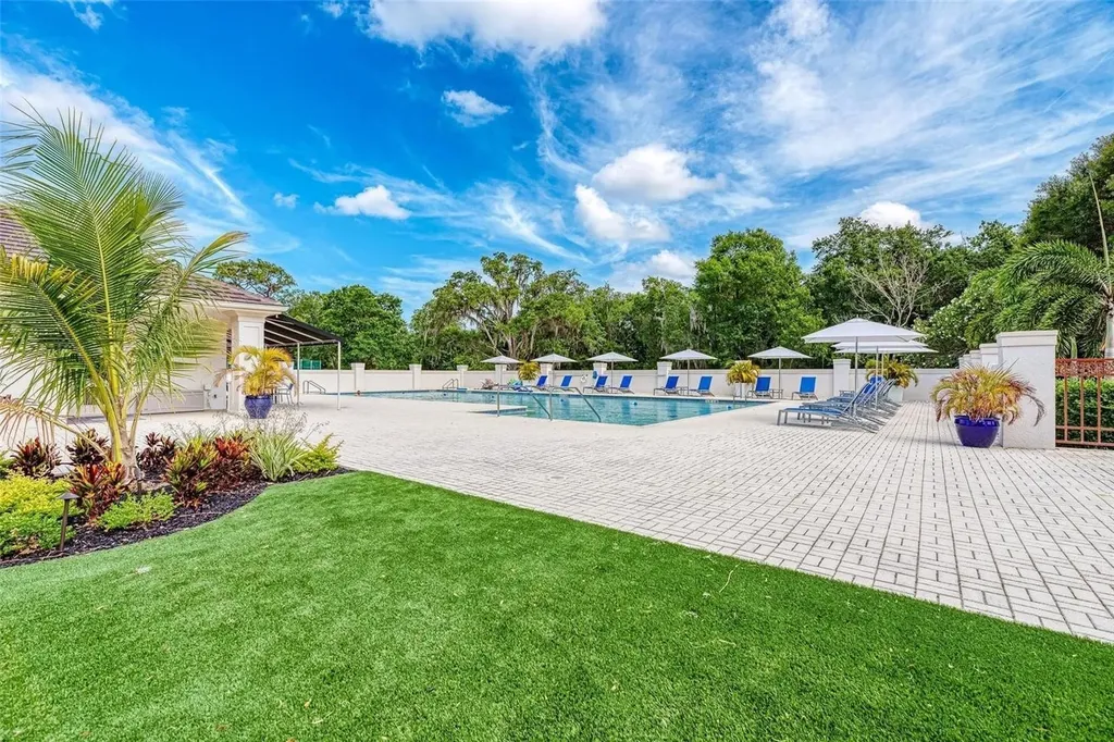 10015 Marbella Drive Bradenton FL 34211