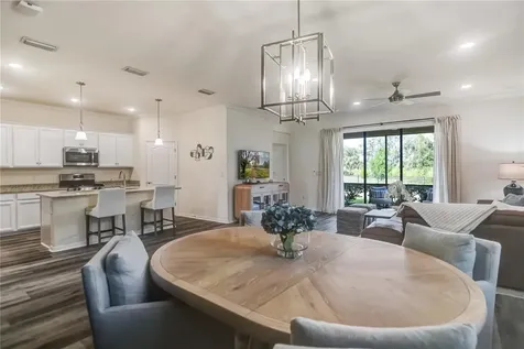 10015 Marbella Drive Bradenton FL 34211