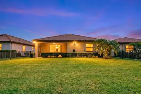 10015 Marbella Drive Bradenton FL 34211