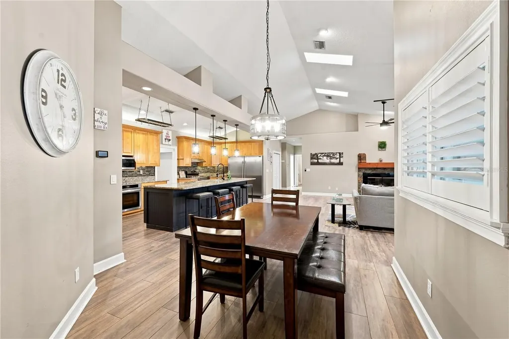504 Covington Park Street Seffner FL 33584