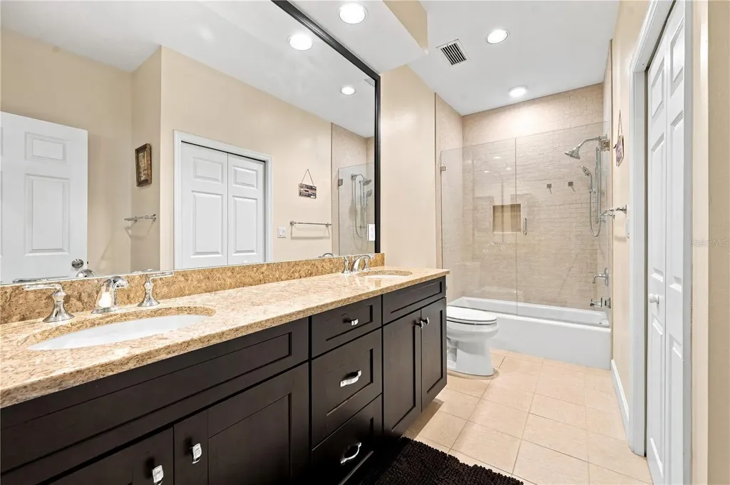 504 Covington Park Street Seffner FL 33584