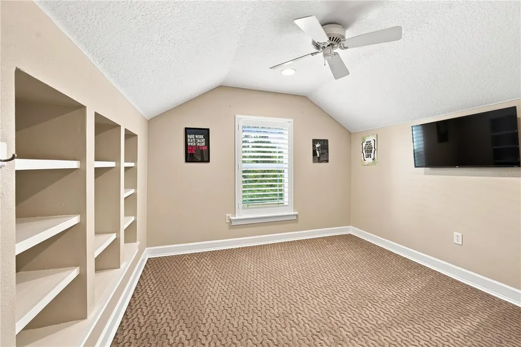 504 Covington Park Street Seffner FL 33584