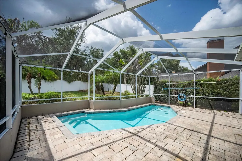 504 Covington Park Street Seffner FL 33584