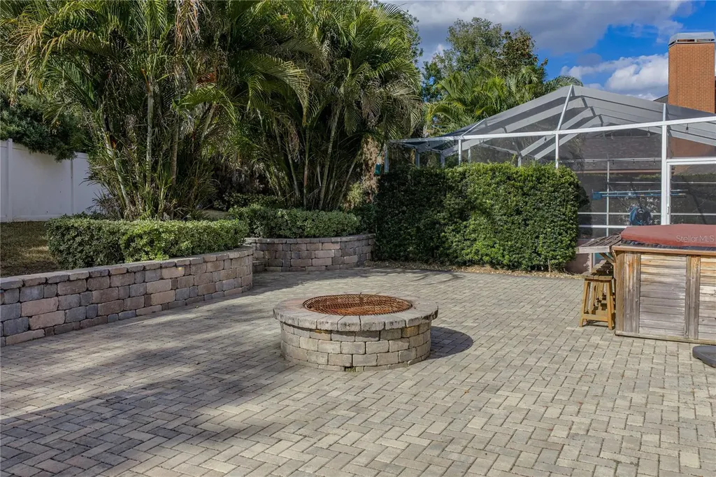 504 Covington Park Street Seffner FL 33584
