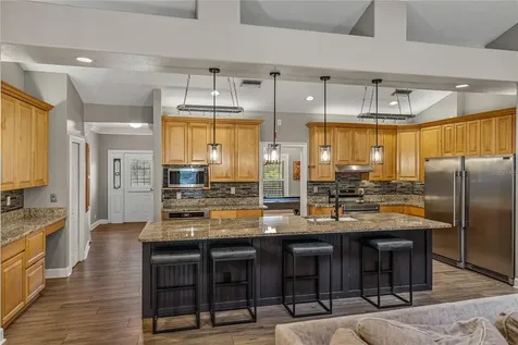 504 Covington Park Street Seffner FL 33584