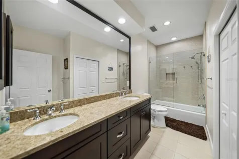 504 Covington Park Street Seffner FL 33584