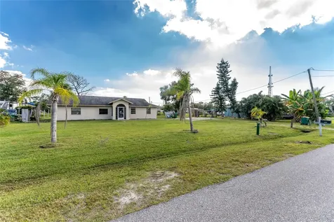 8409 Roosevelt Street Englewood FL 34224