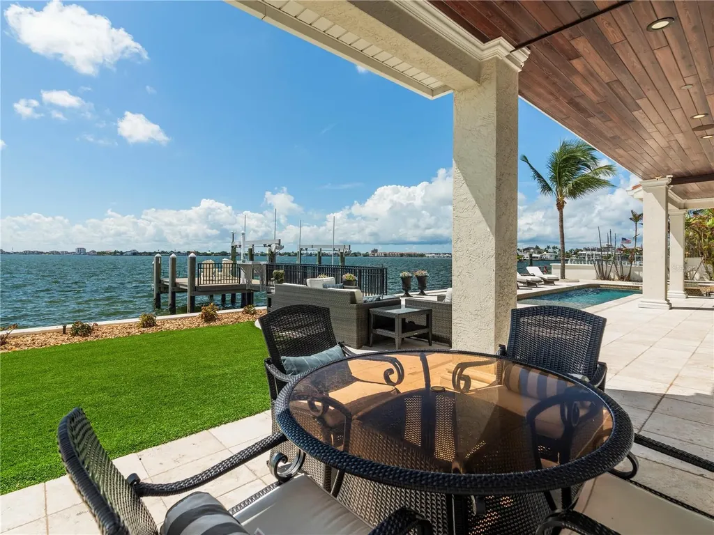 504 55th Avenue St Pete Beach FL 33706