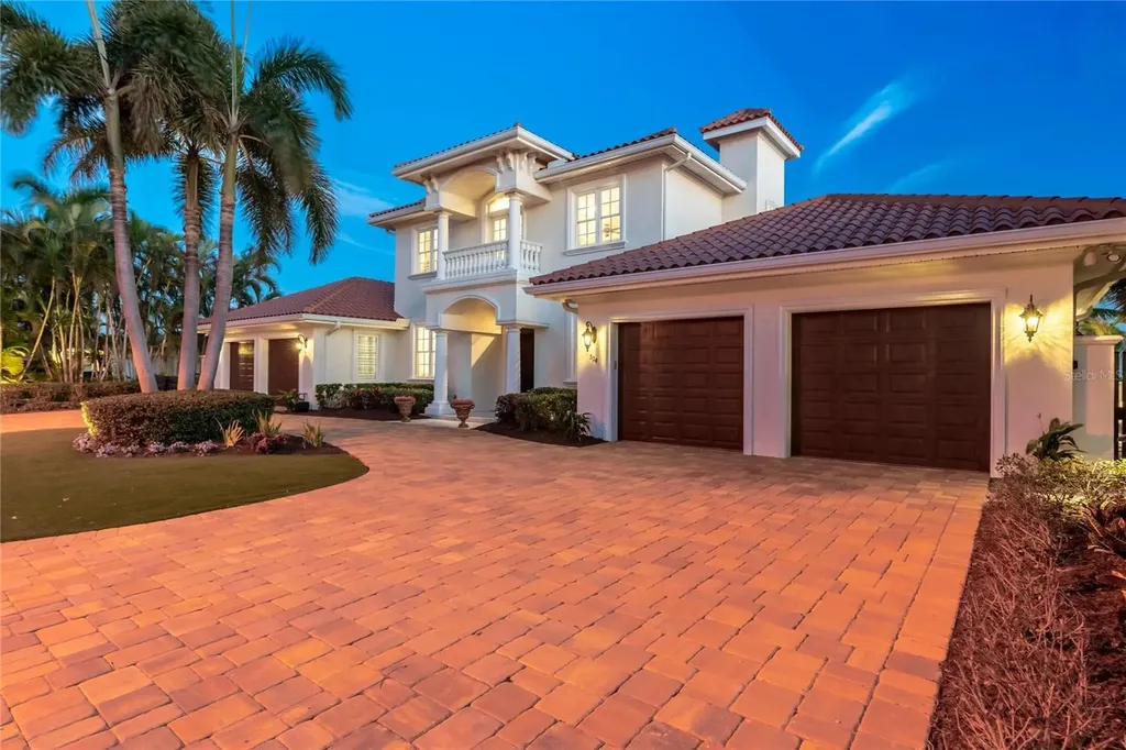 504 55th Avenue St Pete Beach FL 33706