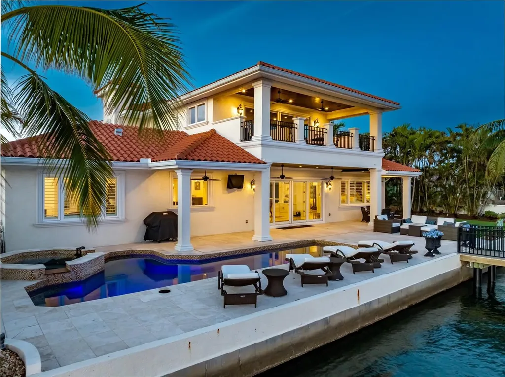 504 55th Avenue St Pete Beach FL 33706