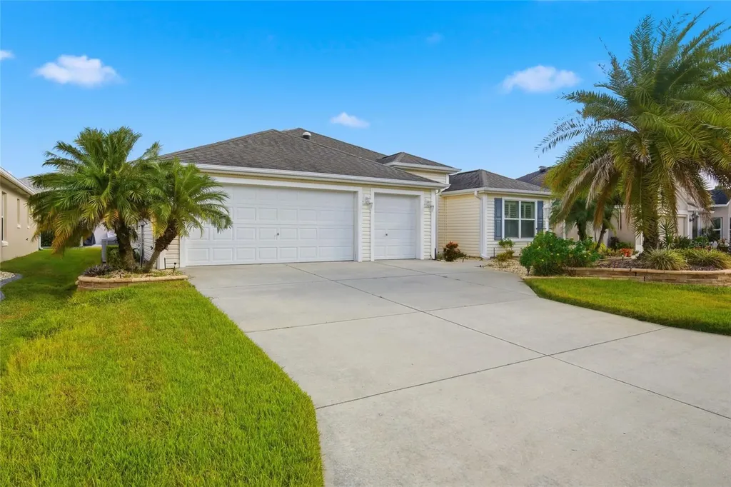 1923 Useppa Oaks Lane The Villages FL 32163