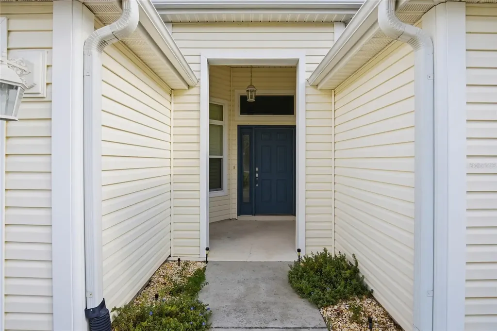 1923 Useppa Oaks Lane The Villages FL 32163