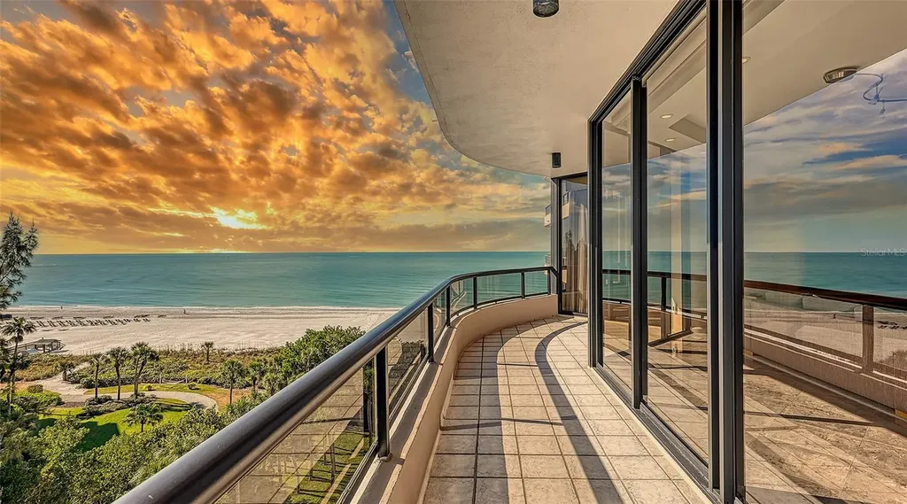 415 L Ambiance Drive Longboat Key FL 34228